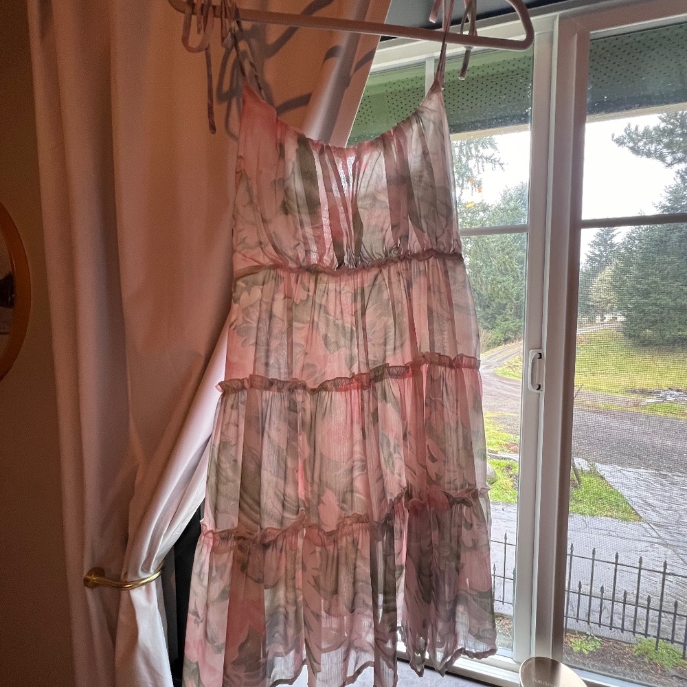 Pink floral mini dress size 10-12 worn once